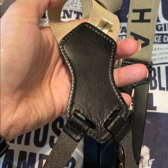 Last call!❤️ Chanel cream/beige & black suspenders - Picture 6 of 12